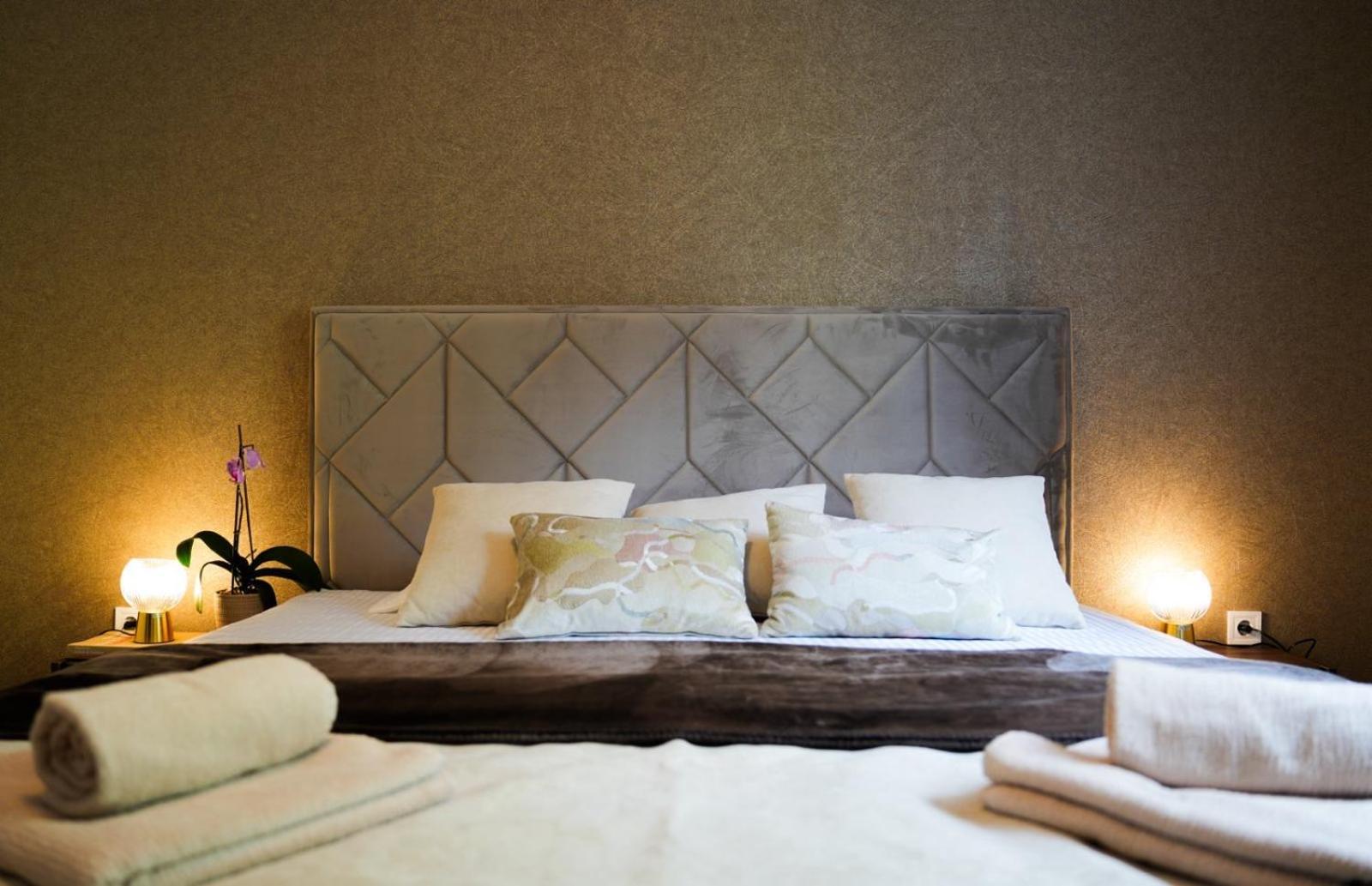 Luxury Apartment Vasilisa Kotor Bagian luar foto