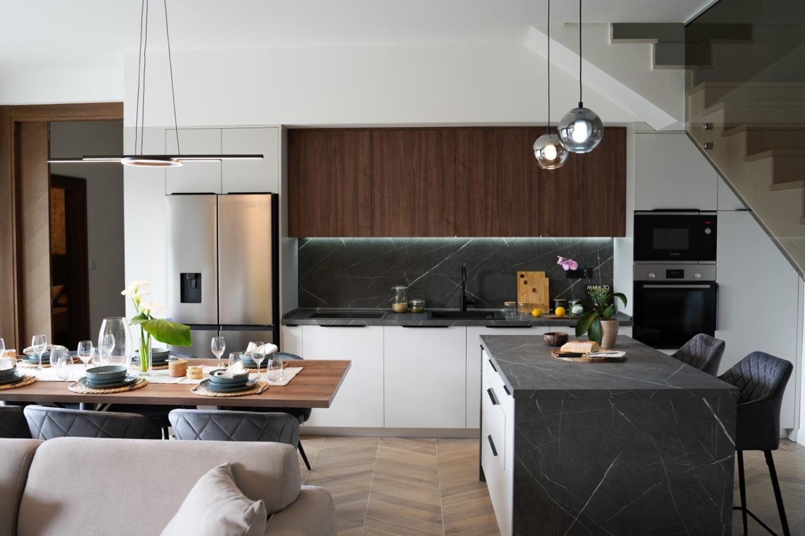 Luxury Apartment Vasilisa Kotor Bagian luar foto