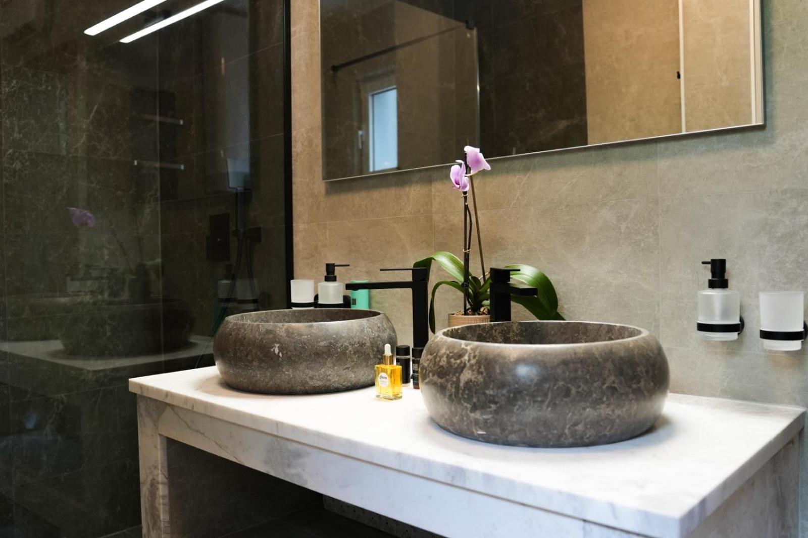 Luxury Apartment Vasilisa Kotor Bagian luar foto
