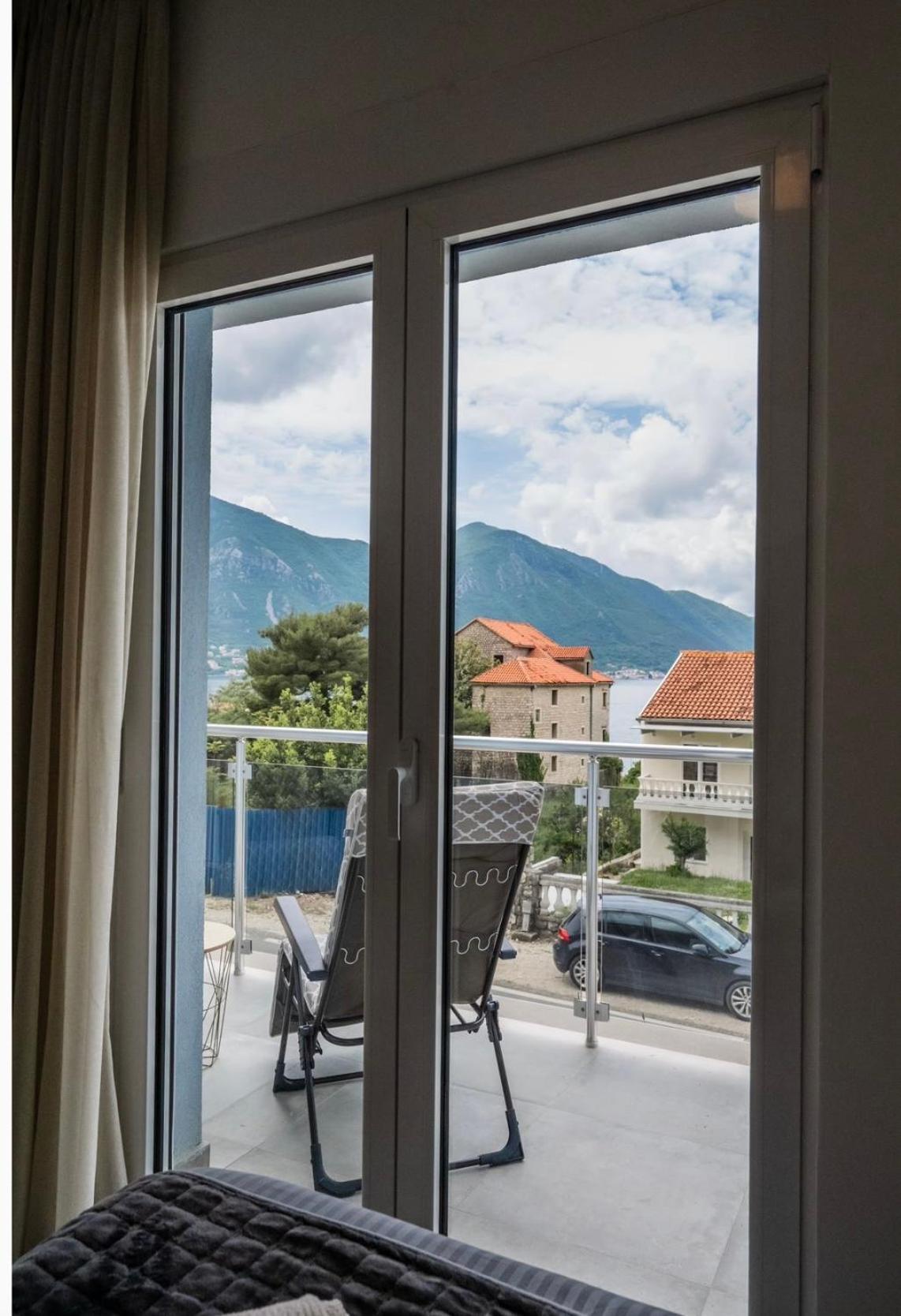 Luxury Apartment Vasilisa Kotor Bagian luar foto